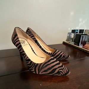 Vince Camuto heels size 8